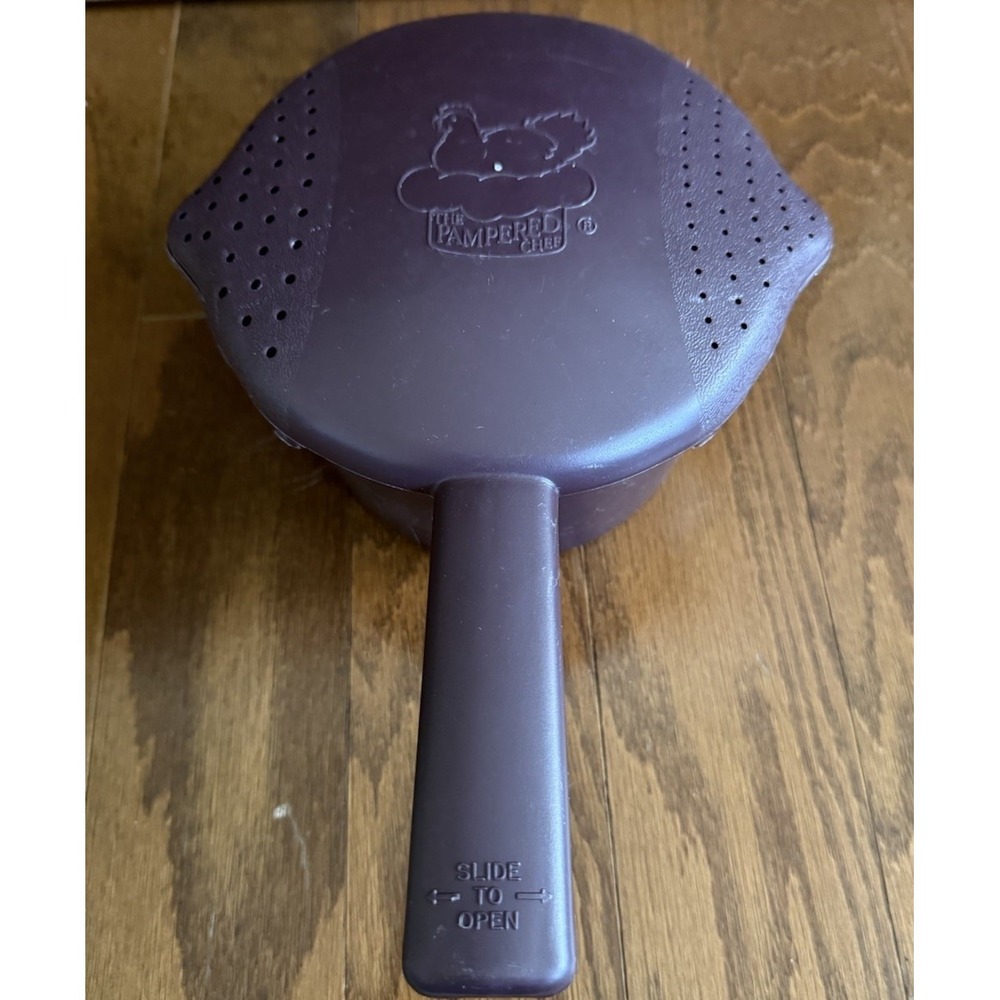 Pampered Chef Small Micro Cooker Microwave Steamer 4 Cup 1 Quart Plum Purple